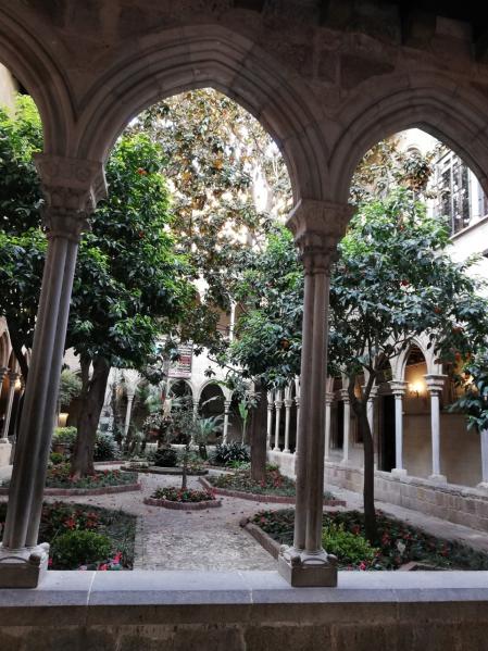 Claustro de la iglesia de la Concepció.