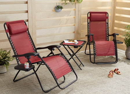 Set de 2 sillas de gravedad cero y mesa auxiliar Amazon Basics