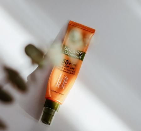 Protege tu piel y la de los tuyos con estas cremas solares ideales para el uso diario