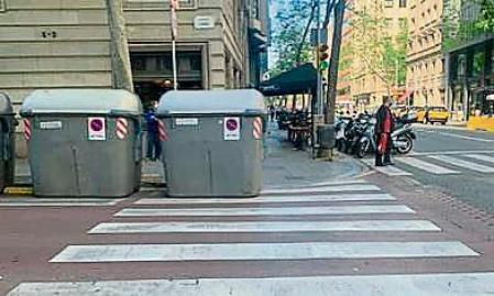 Los pasos de peatones convencionales pierden la pintura de las marcas viales con el paso del tiempo&nbsp;