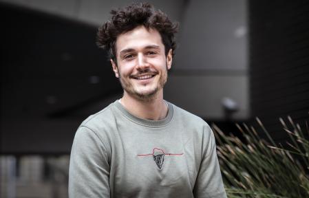 26 - 11 - 2020 / Barcelona / cantante Miki Núñez que presenta su segundo disco / foto: Llibert Teixidó