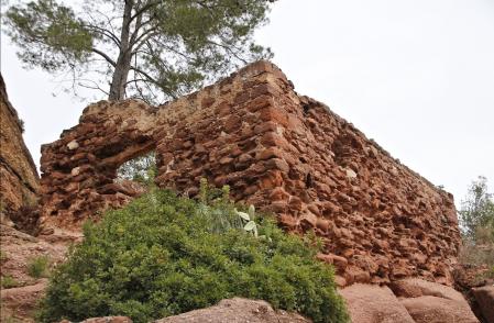 Alrededores del castillo de Cervelló.