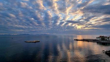 Unión del mar y el cielo en L'Escala.