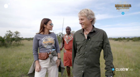 La actriz asturiana, que ha viajado acompañada por su pareja, Miguel Torres, ha hecho realidad su sueño de conocer África