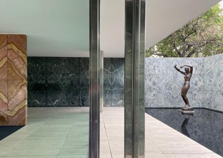 Pabellón Mies Van der Rohe.