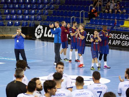 El equipo de balonmano se despide del Palau Blaugrana