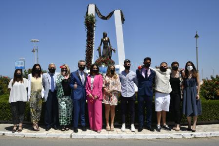Gloria Mohedano, Jose Antonio Rodríguez, José Ortega Cano, Gloria Camila, David García, Rocío Flores Carrasco durante el 15 aniversario por el fallecimiento de Rocío Jurado en Chipiona, Cadiz