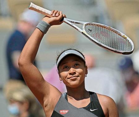 La tenista profesional regresa a las pistas tras un descanso para preservar su salud mental