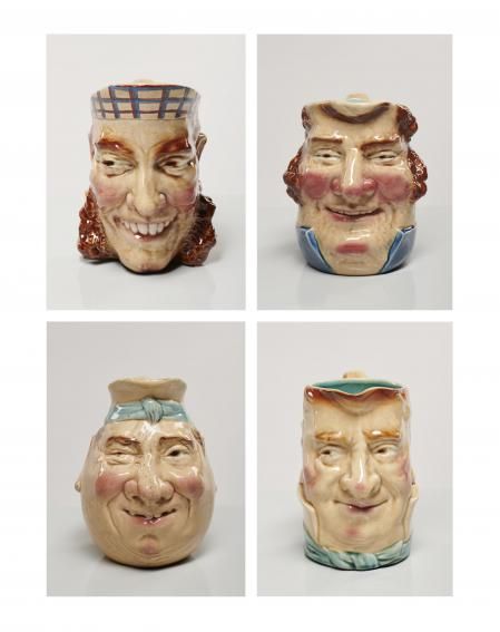 Jarras de cerámica de finales del siglo XIX que aparecen en la exposición del Mucem enfrentadas a la obra de Koons 'Travel Bar', de 1986