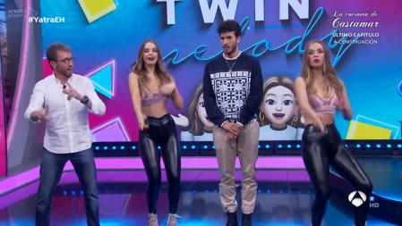 Sebastián Yatra demostró en 'El hormiguero' que no tiene nada que envidiar a las Twin Melody en el mundo del baile