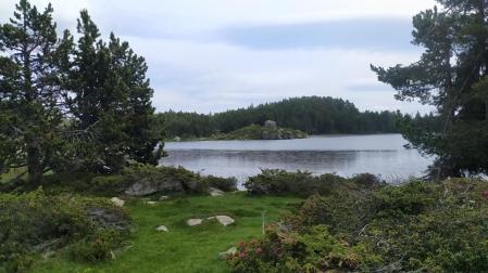 Lago en la ruta al Carlit.