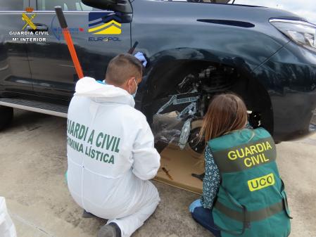 A los detenidos se les imputa el robo de más de 39 vehículos híbridos de alta gama en España cuyo valor de mercado supera los 3.000.000€