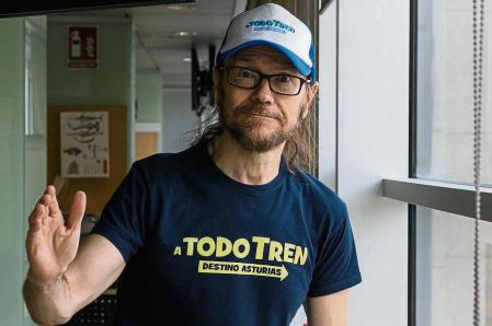 Santiago Segura actor.