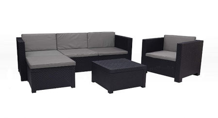 Juego de sofás para jardín.