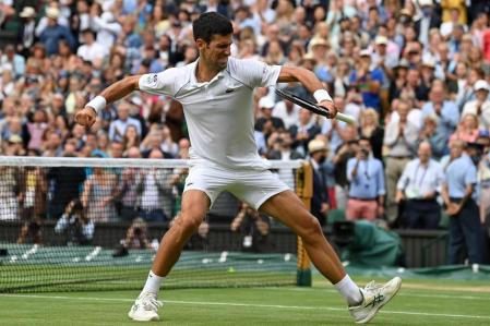 Novak Djokovic celebra su pase a la final, este viernes en Londres