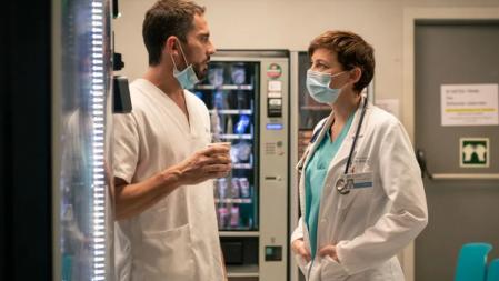 Paco León y Leonor Watling, dos de los protagonistas de Besos al aire