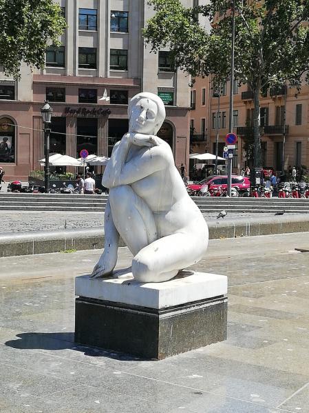 La Diosa de la Plaza Catalunya.