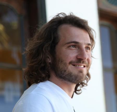 El investigador Guglielmo Foffani lidera un equipo de investigadores de HM CIMA que testaran en un estudio con animales una nueva hipótesis sobre el origen del párkinson.