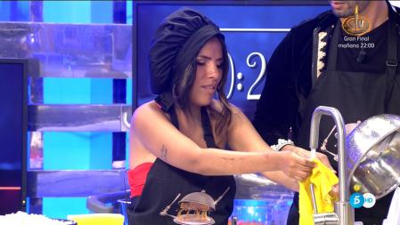 'La Última Cena': Isa Pantoja se rompe al hablar de su madre