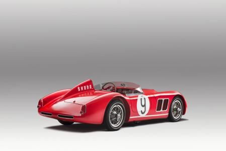 Los expertos en restauración del Museo Skoda trabajan actualmente en la reconstrucción de un ejemplar a partir de componentes que sobrevivieron&nbsp;