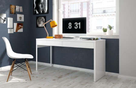 Escritorio con dos cajones.