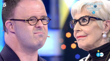 Hugo Aritzmendi, que compartió escenario con la artista en la obra teatral Olivia y Eugenio ha sorprendido a la vallisoletana para agradecerle lo mucho que disfrutó y aprendió junto a ella