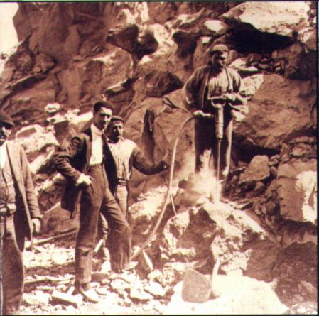 Trabajadores de la minería del hierro en Vizcaya.