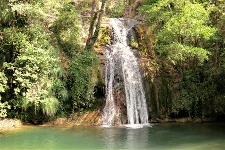 Cerce de Sant Joan de les Abadesses se encuentra el Gorg de la Malatosca.