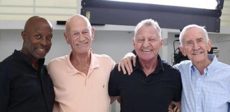 Cuatro ancianos homosexuales apodados ‘Viejos Gays’ arrasan en TikTok con sus retos virales