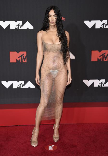 Megan Fox en la alfombra roja de los premios MTV VMAs