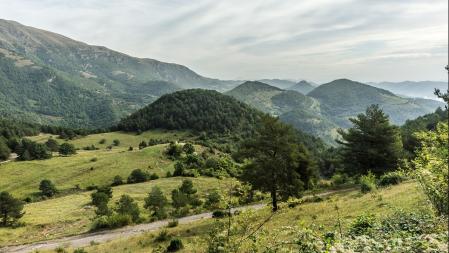 Paisaje en torno a Sant Martí d'Ogassa.