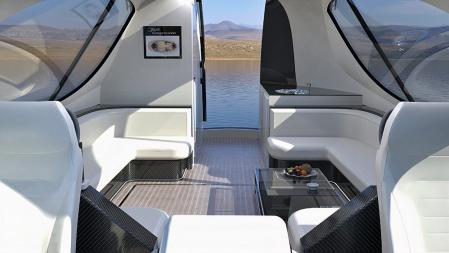 Así es el particular yate eléctrico en forma cápsula.