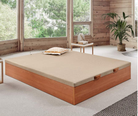 Canapé de 135 x 190 cm.