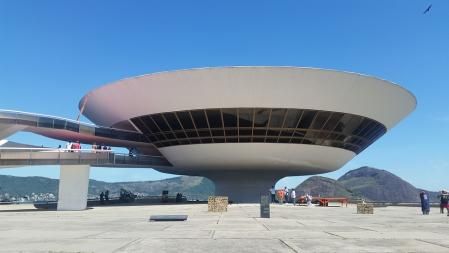 Oscar Niemeyer, más de 274.000 menciones