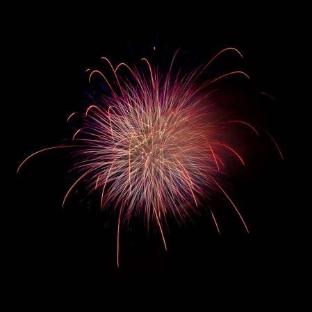 Una de las formas dibujadas por el Piromusical de la Mercè.