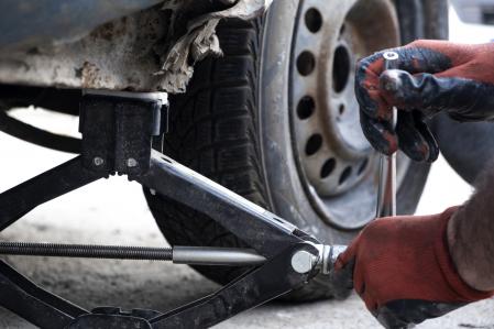 Los robos pueden llegar a ser realizados por bandas organizadas, las cuales realizan robos masivos en una determinada zona de actuación