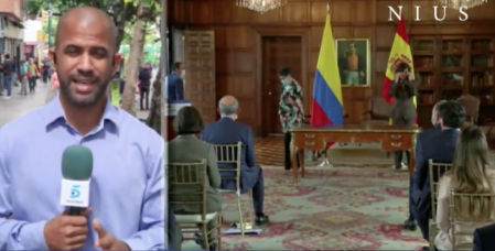 Cedeño en pleno directo para Telecinco desde Venezuela