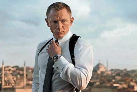 Daniel Craig en una escena de 'Sin tiempo para morir', (2021).