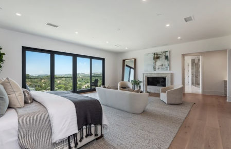 El dormitorio principal.