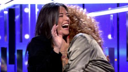 Fiama y Sofía Cristo han dado un paso más en su relación y se han dado su primer beso en el plató de 'Secret Story'