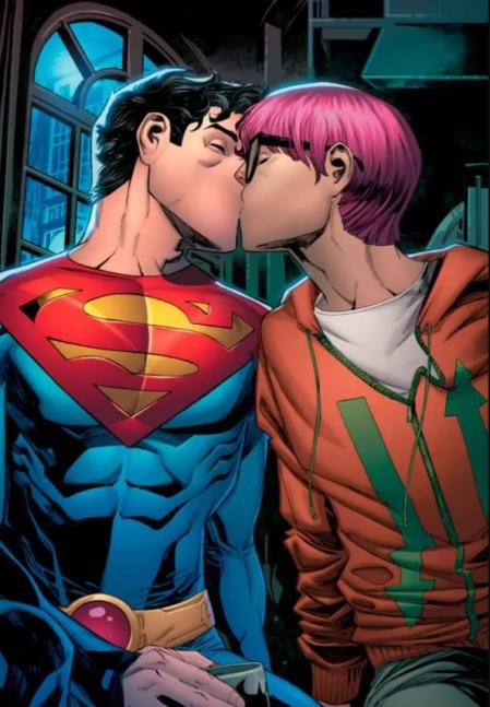 Vñeta de 'Superman: Son of Kal-El'