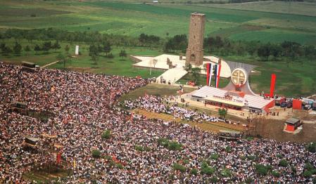 A la cita de Gazimestán acudió alrededor de un millón de personas en un momento de tensión entre las comunidades serbia y albanesa en Kosovo