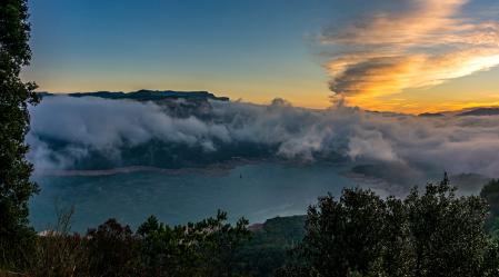 Otoño en el pantano de Sau.