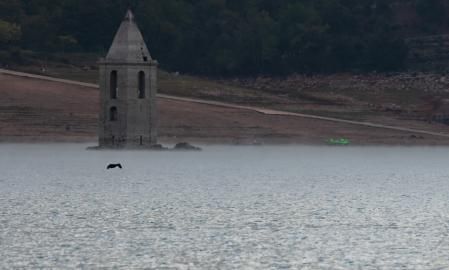 Otoño en el pantano de Sau.