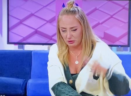 Rocío Flores, en pleno llanto por la separación de Antonio David y Olga