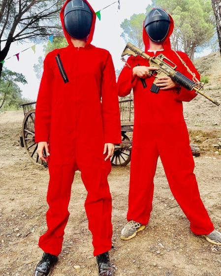 Macarena Gómez y Aldo Comas de los vigilantes de 'El juego del calamar'