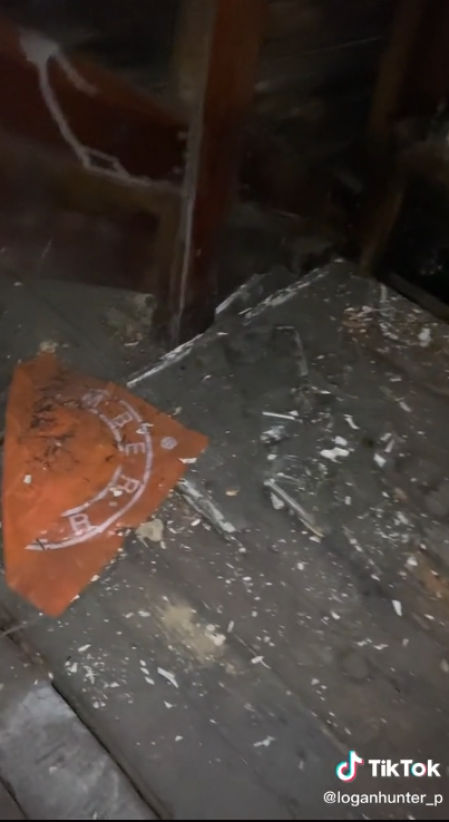 La habitación secreta está hecha un desastre pero tiene mucho potencial