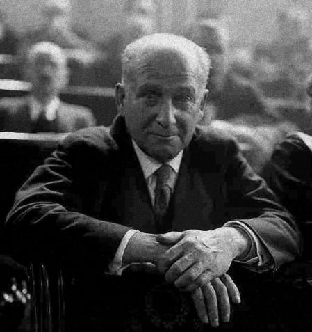 Foto de Francisco Largo Caballero tomada en las Cortes.