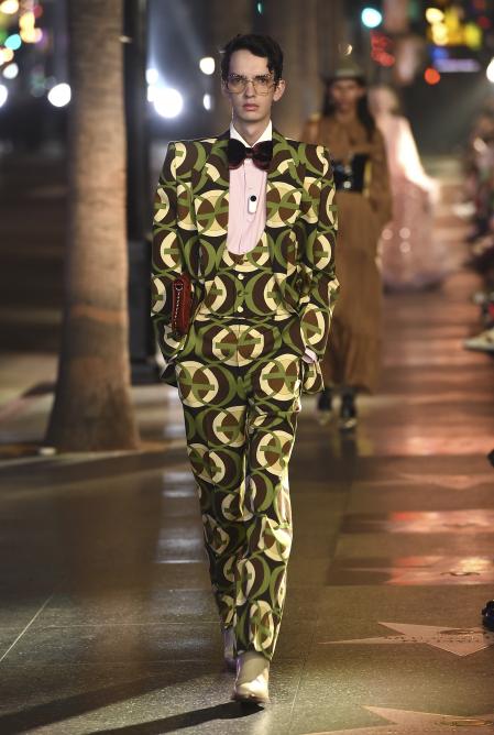 Desfile 'Love Parade' de Gucci en pleno Paseo de la Fama