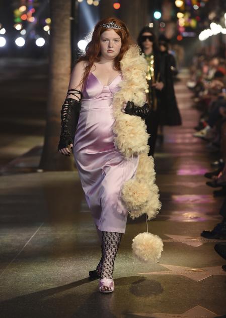 Desfile 'Love Parade' de Gucci en pleno Paseo de la Fama